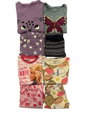 Girl’s Pajamas Bundle of 4 pairs Barbie Carter’s Joe Fresh Size 7/8